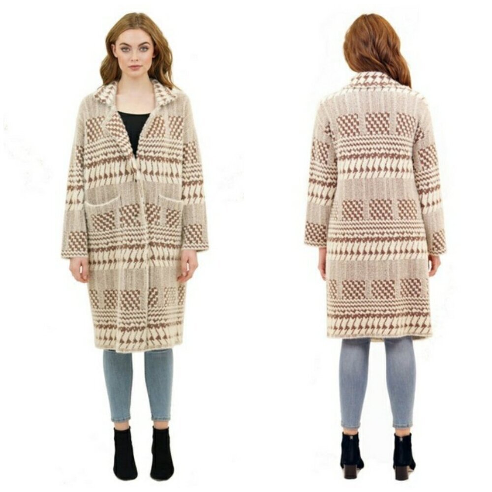 💕LOVE TOKEN💕 Zendaya Below Knee Length Sweater Coat Camel Print Large NWT